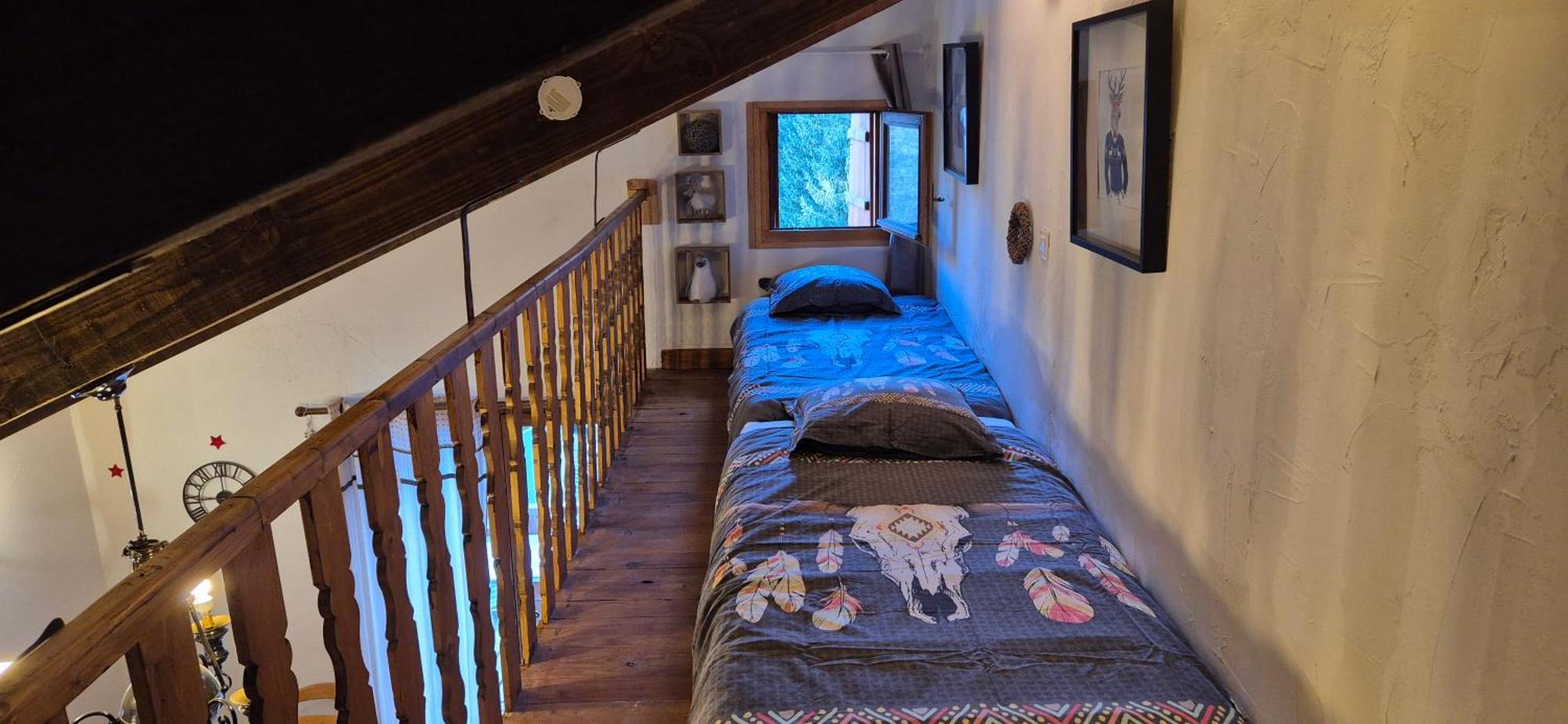 Sur Un Petit Nuage Villa Roubion ภายนอก รูปภาพ